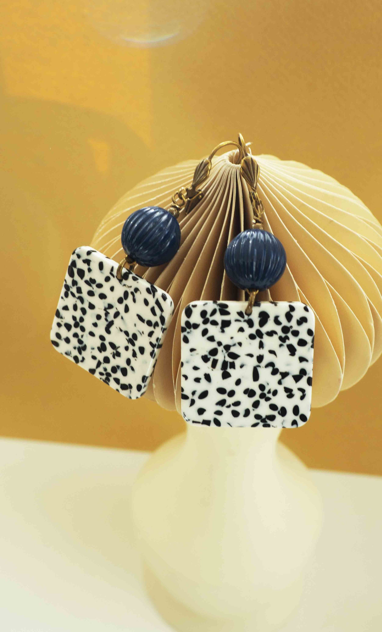 boucles-doreilles-creoles-igor_et_lulu-art-deco-boutique-createur-acetate-vannes-bretagne